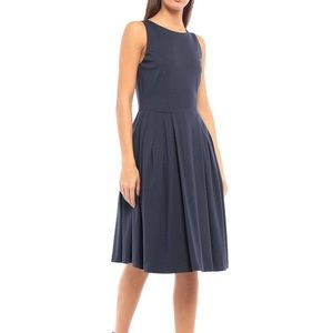 Giorgio Armani Navy Blue New NWT Size 6-8 US (42 IT), Elegant Dress